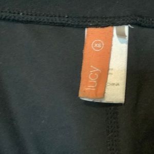 Lucy XS black crop pants